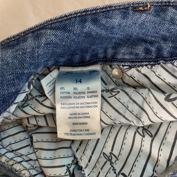 Seven for All Mankind Straight Jeans - Women's Size 14, Medium Wash - Picture 6 of 10